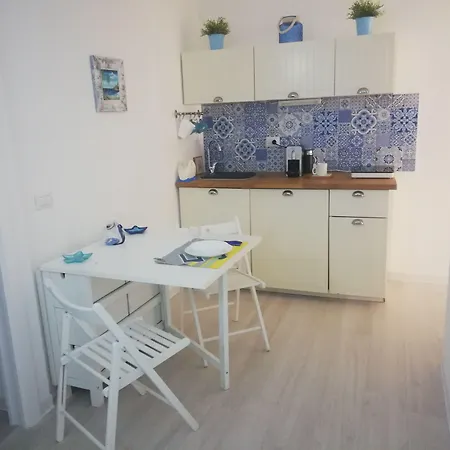Oda ve Kahvaltı Albachiara Gaeta