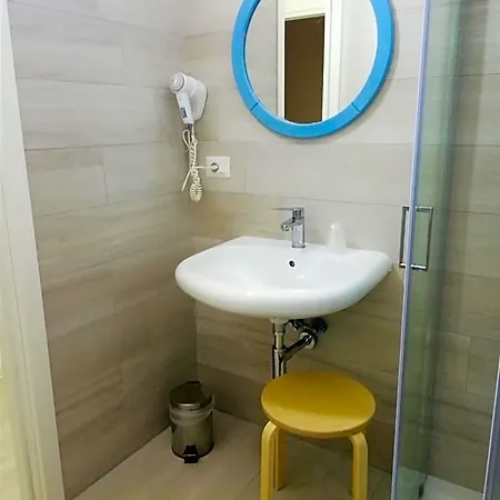 Oda ve Kahvaltı Albachiara 3*